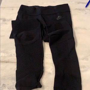 Nike Moro Sportswear Knit Leggings